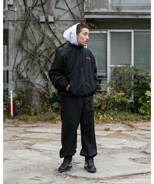 APPLEBUM（アップルバム）の「[Show & Prove] Training Jacket（ナイロンジャケット・メンズ・ブラック・X-LARGE/LARGE/MEDIUM）」の2枚目の写真