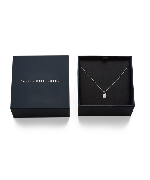 Daniel Wellington(ダニエルウェリントン)の「Pearl Necklace パール ローズゴールド/ゴールド/シルバー(ネックレス・レディース・ピンクゴールド/イエローゴールド/シルバー・ONE SIZE)」の8枚目の写真