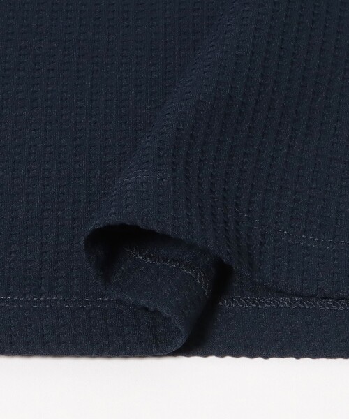 BEAMS T(ビームスティー)の「BEAMS T / WAFFLE POLO(ポロシャツ・メンズ・ネイビー/ブラック・L/M/S/XL)」の6枚目の写真