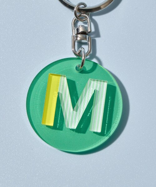 BIRTHDAY BAR（バースデイバー）の「Kindly Yours イニシャルキーチャーム（キーホルダー・レディース・グリーン/ホワイト/オレンジ/イエロー/パープル/ブルー・0）」の10枚目の写真