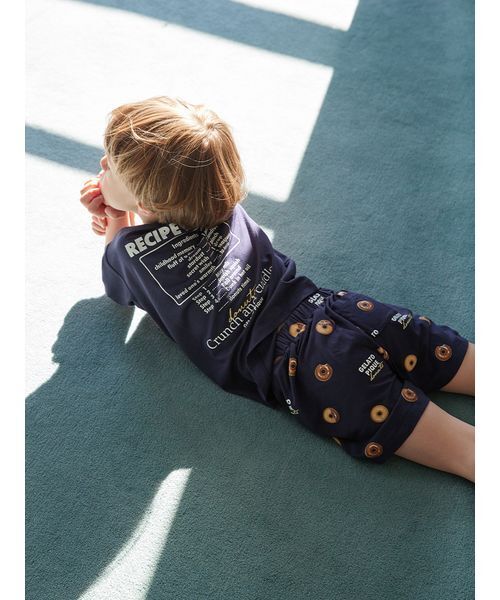 gelato pique（ジェラートピケ）の「【KIDS】ドーナツワンポイントプリントTシャツ（ルームウェア/パジャマ・キッズ・ネイビー・90/100/110/120）」の5枚目の写真