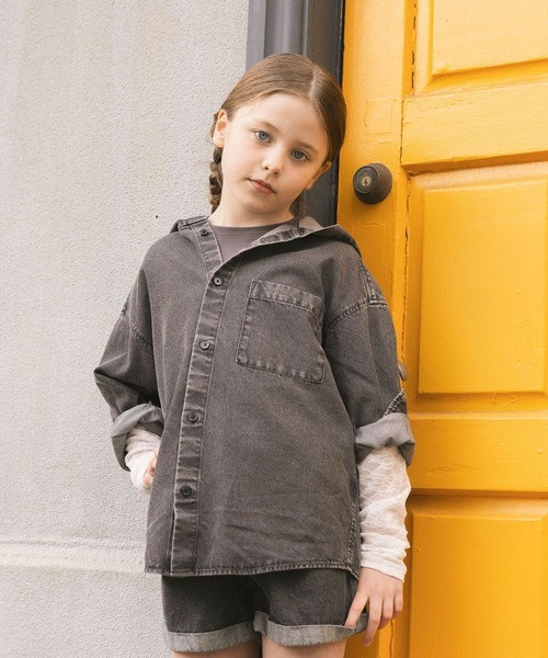 GLOBAL WORK(グローバルワーク)の「GOODデニムフードシャツ/637839(シャツ/ブラウス・キッズ・ブルー/ブラック・130cm/160cm/150cm/140cm)」の2枚目の写真