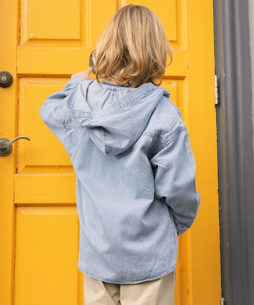 GLOBAL WORK(グローバルワーク)の「GOODデニムフードシャツ/637839(シャツ/ブラウス・キッズ・ブルー/ブラック・130cm/160cm/150cm/140cm)」の10枚目の写真