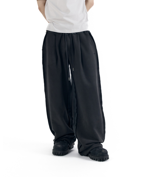 AAKAM(アーカム)の「Side Damaged Sweatpants (Dark Gray)(スウェットパンツ・レディース・その他・1/2)」の8枚目の写真