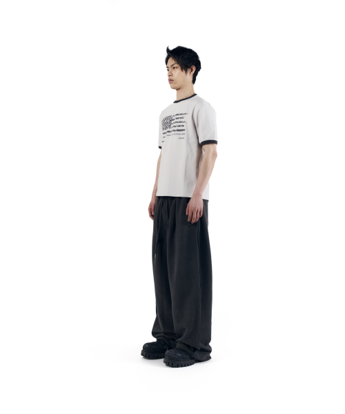 AAKAM(アーカム)の「Side Damaged Sweatpants (Dark Gray)(スウェットパンツ・レディース・その他・1/2)」の11枚目の写真