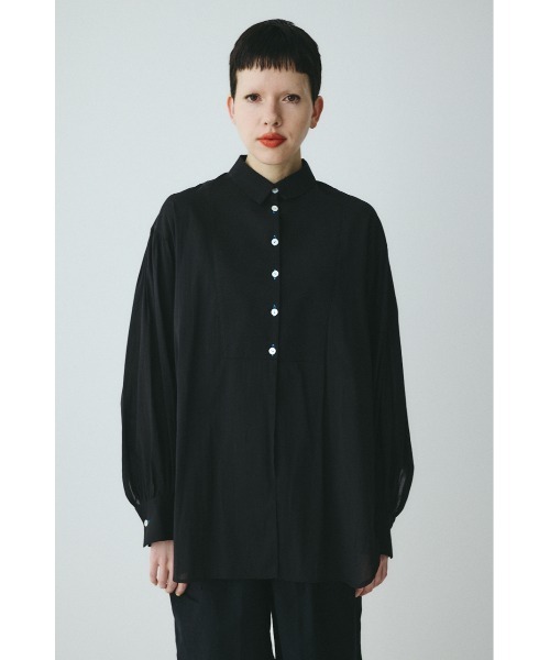 HeRIN.CYE(ヘリンドットサイ)の「Round hem shirt ラウンドヘムシャツ(シャツ/ブラウス・レディース・ブルー/オフホワイト/ブラック・FREE)」の3枚目の写真