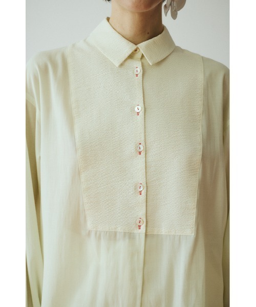 HeRIN.CYE(ヘリンドットサイ)の「Round hem shirt ラウンドヘムシャツ(シャツ/ブラウス・レディース・ブルー/オフホワイト/ブラック・FREE)」の17枚目の写真