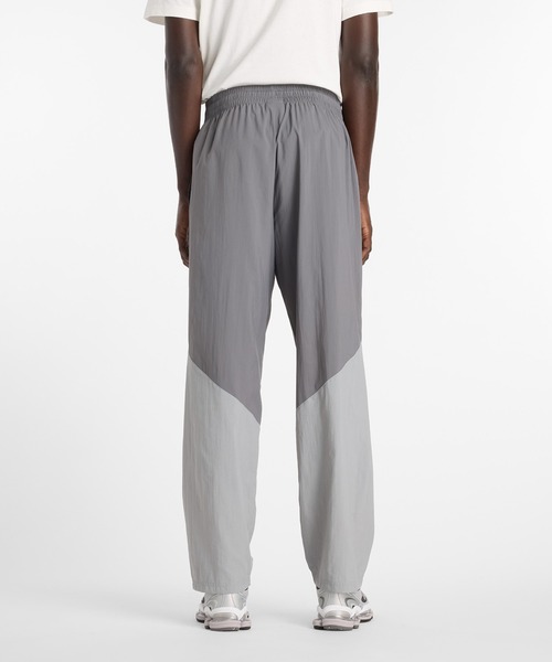 NEW BALANCE(ニューバランス)の「スポーツレガシーパンツ(スウェットパンツ・メンズ・ダークグレー/ネイビー・SMALL/MEDIUM/LARGE/X-LARGE/XX-LARGE)」の4枚目の写真