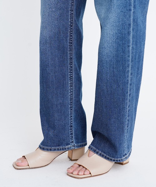 YANUK(ヤヌーク)の「Really Light ボーイズストレート"LEA"(デニムパンツ・レディース・ブルー・22inch/23inch/24inch/25inch/26inch)」の12枚目の写真