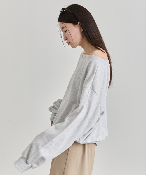 NUJOH（ヌゾ）の「One Shoulder Sweat Top / ワンショルダーウェットトップ（Tシャツ/カットソー・レディース・ブラック/ネイビー/ライトグレー/チャコールグレー・FREE）」の8枚目の写真