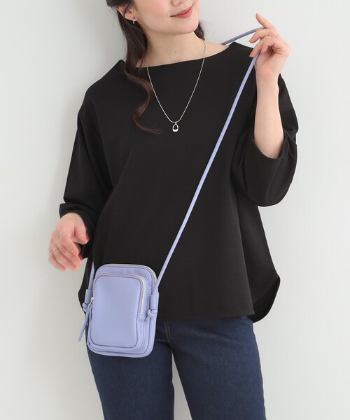 SHOO・LA・RUE（シューラルー）の「スクエアミニショルダーバッグ（ショルダーバッグ・レディース・ブラック/ライトパープル/イエロー・00）」の2枚目の写真