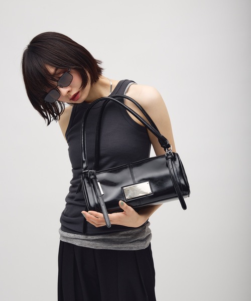 TONER（トナー）の「スクエアプレートスリムロングハンドバッグ/ロゴプレート付き（ショルダーバッグ・レディース・レッド/ブラウン/ブラック・FREE）」の20枚目の写真