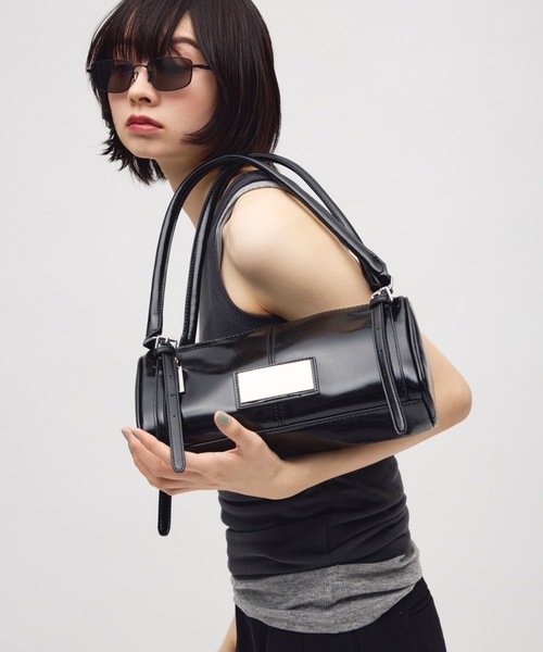 TONER（トナー）の「スクエアプレートスリムロングハンドバッグ/ロゴプレート付き（ショルダーバッグ・レディース・レッド/ブラウン/ブラック・FREE）」の10枚目の写真