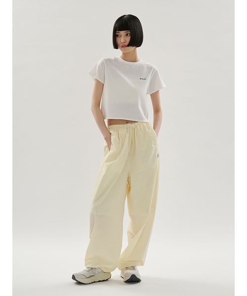 emmi（エミ）の「【New Balance for emmi】マルチファンクションイージーパンツ（その他パンツ・レディース・イエロー・S/M）」の6枚目の写真