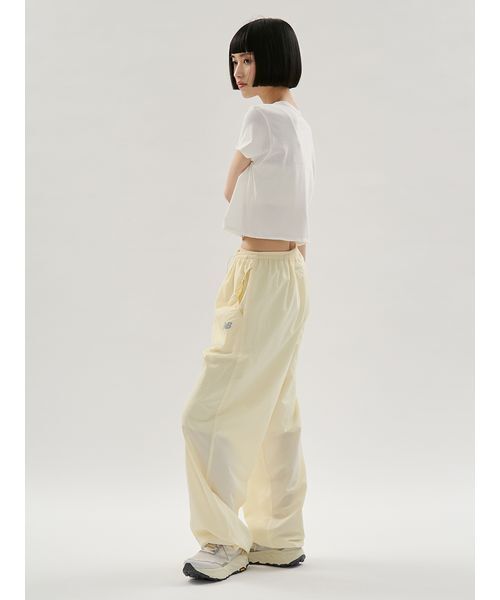 emmi（エミ）の「【New Balance for emmi】マルチファンクションイージーパンツ（その他パンツ・レディース・イエロー・S/M）」の8枚目の写真