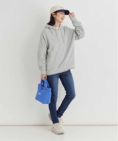 Right-on（ライトオン）の「【HONEYSUCKLE ROSE】ｎｏｂｅｅスキニーパンツ (ストレッチ / 美脚 / デニム)（デニムパンツ・レディース・ダークインディゴブルー・S/M/L/XL/XS）」の5枚目の写真