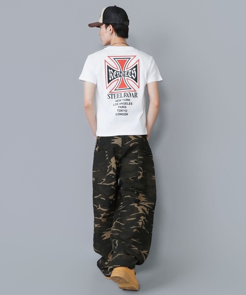 SPINNS（スピンズ）の「短丈クロスバックプリント半袖Tシャツ/ワンポイント（Tシャツ/カットソー・メンズ・ホワイト/ブラック/ブラック系その他/ウッドランド・ONESIZE）」の20枚目の写真