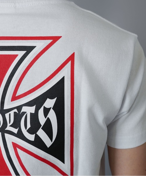 SPINNS（スピンズ）の「短丈クロスバックプリント半袖Tシャツ/ワンポイント（Tシャツ/カットソー・メンズ・ホワイト/ブラック/ブラック系その他/ウッドランド・ONESIZE）」の14枚目の写真