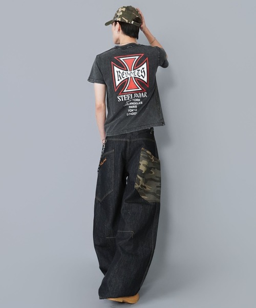 SPINNS（スピンズ）の「短丈クロスバックプリント半袖Tシャツ/ワンポイント（Tシャツ/カットソー・メンズ・ホワイト/ブラック/ブラック系その他/ウッドランド・ONESIZE）」の7枚目の写真
