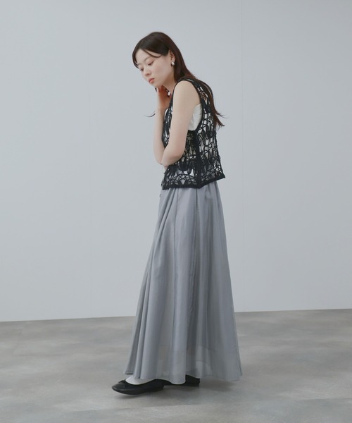 NAVY(ネイビー)の「NAVY 微光沢シアー タック フレアスカート(スカート・レディース・ブラック/グレー・M/L)」の10枚目の写真
