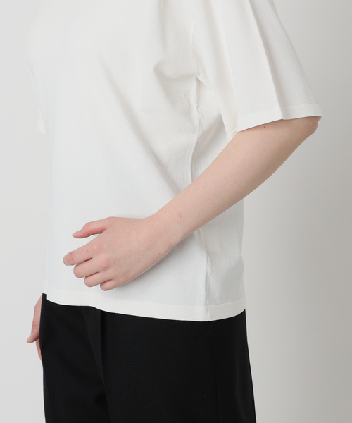 VERMEIL par iena(ヴェルメイユパーイエナ)の「ニットTシャツ(ニット/セーター・レディース・チャコールグレー/ホワイト/レッド/ネイビー・FREE)」の13枚目の写真