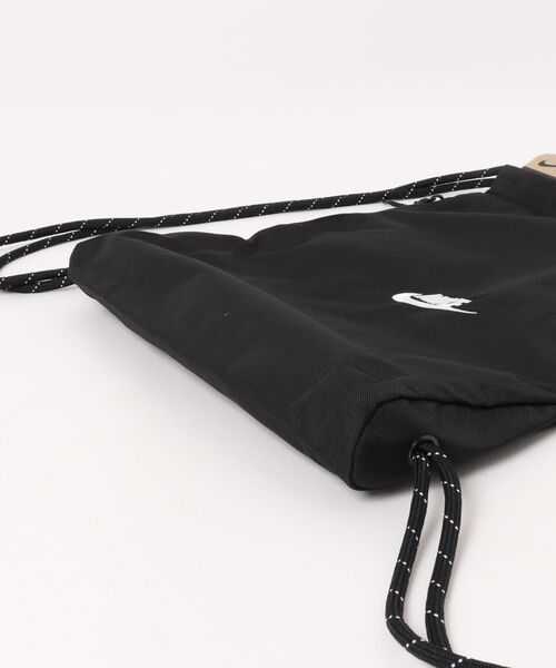 NIKE(ナイキ)の「《NIKEアパレル》NK HERITAGE DRAWSTRI(エコバッグ/サブバッグ・メンズ・ブラック・フリー)」の3枚目の写真