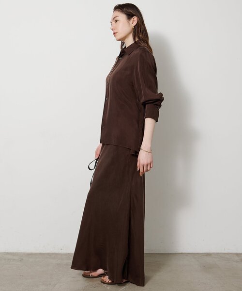 Whim Gazette（ウィムガゼット）の「キュプラフィブリルフレアスカート（スカート・レディース・カーキ/ブラウン/ベージュ・36/38）」の6枚目の写真