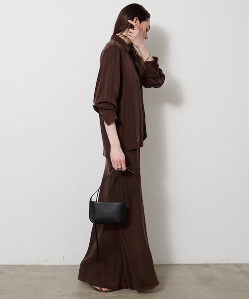 Whim Gazette（ウィムガゼット）の「キュプラフィブリルフレアスカート（スカート・レディース・カーキ/ブラウン/ベージュ・36/38）」の8枚目の写真