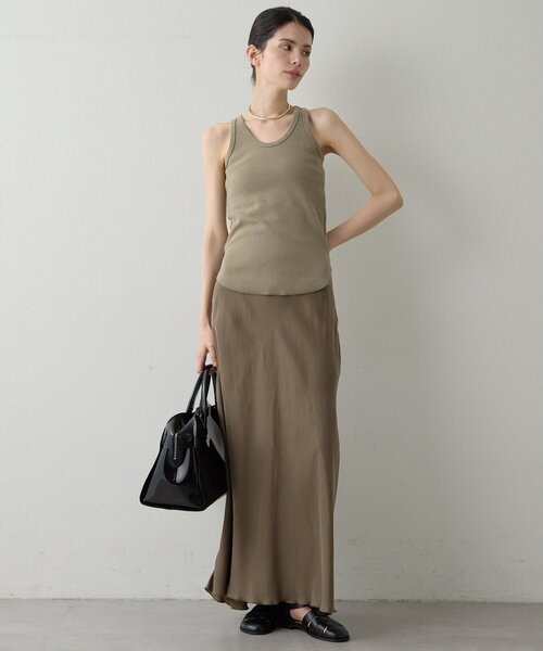 Whim Gazette（ウィムガゼット）の「キュプラフィブリルフレアスカート（スカート・レディース・カーキ/ブラウン/ベージュ・36/38）」の18枚目の写真