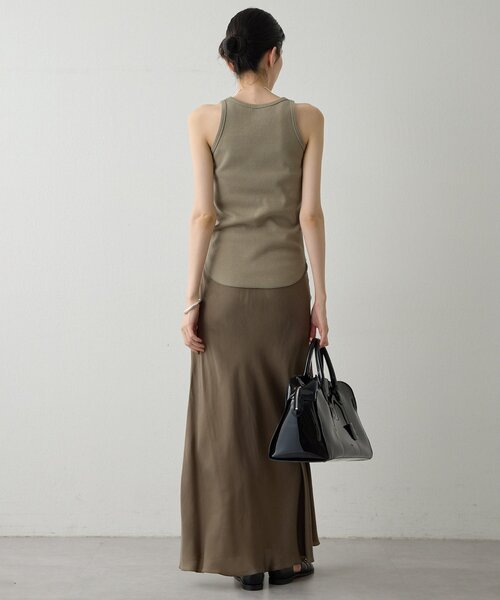 Whim Gazette（ウィムガゼット）の「キュプラフィブリルフレアスカート（スカート・レディース・カーキ/ブラウン/ベージュ・36/38）」の21枚目の写真