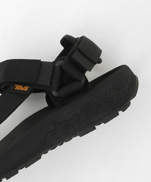 Teva(テバ)の「【WEB限定】<TEVA> Hydratrek Sandal(サンダル・レディース・ブラック/ロイヤルブルー・25cm/23cm/24cm/22cm)」の16枚目の写真