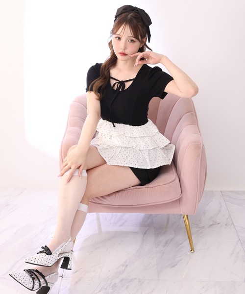 one after another NICE CLAUP（ワンアフターアナザーナイスクラップ）の「リボン付き裾フリルトップス（Tシャツ/カットソー・レディース・ブラック/ベージュ/ピンク・FREE）」の17枚目の写真