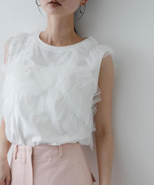 SENSE OF PLACE by URBAN RESEARCH(センスオブプレイスバイアーバンリサーチ)の「フリルデザインカットトップ(Tシャツ/カットソー・レディース・オフホワイト/ベージュ・ONE)」の10枚目の写真