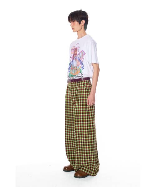 GREEDILOUS(グリディアス)の「YH Baby Baking Oversized T-shirt(Tシャツ/カットソー・レディース・その他・X-SMALL/SMALL/MEDIUM/LARGE)」の3枚目の写真