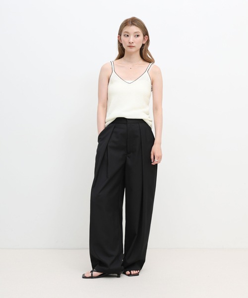 select MOCA（セレクトモカ）の「リネンタッチバイカラーパイピングニットキャミ（キャミソール・レディース・ベージュ/オフホワイト/ブラック・FREE）」の4枚目の写真