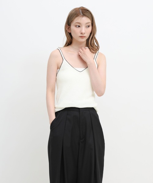 select MOCA（セレクトモカ）の「リネンタッチバイカラーパイピングニットキャミ（キャミソール・レディース・ベージュ/オフホワイト/ブラック・FREE）」の10枚目の写真