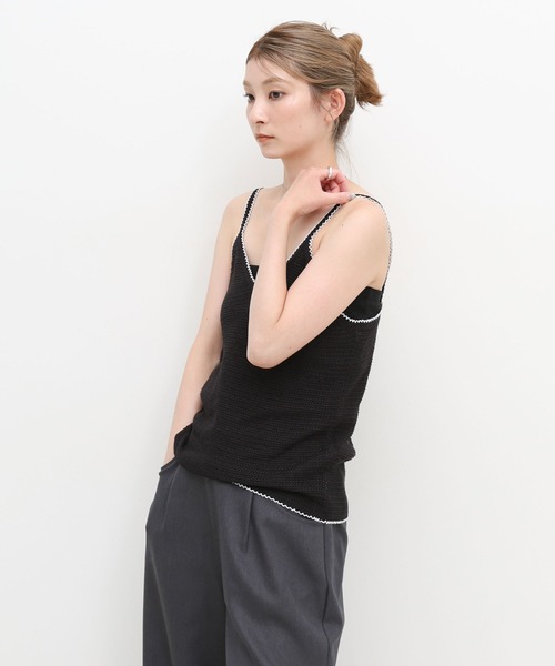 select MOCA（セレクトモカ）の「リネンタッチバイカラーパイピングニットキャミ（キャミソール・レディース・ベージュ/オフホワイト/ブラック・FREE）」の18枚目の写真