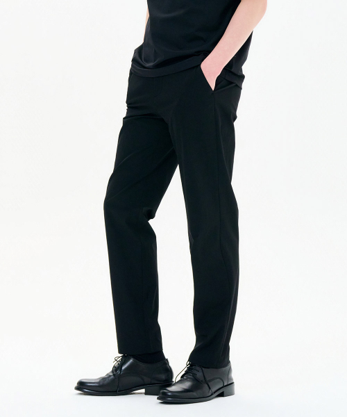 CHASECULT(チェイスカルト)の「男性テーパードストレッチパンツ-FBRK2221C03(その他パンツ・メンズ・ブラック・70/76/82/86/92/96)」の2枚目の写真