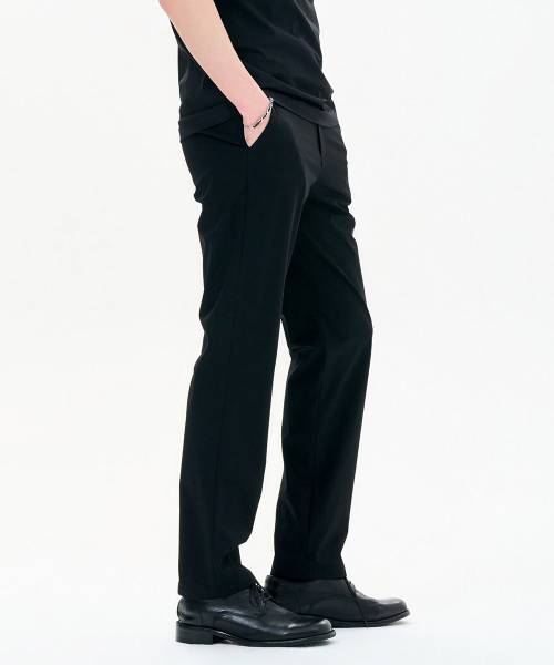 CHASECULT(チェイスカルト)の「男性テーパードストレッチパンツ-FBRK2221C03(その他パンツ・メンズ・ブラック・70/76/82/86/92/96)」の3枚目の写真
