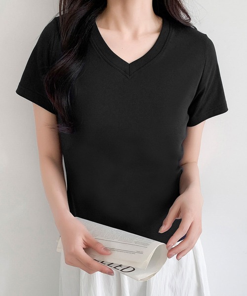 LOWO(ロワ)の「【M~4Lまで豊富なサイズ展開】コットン混Vネックショート丈Tシャツカットソー 大きいサイズ(Tシャツ/カットソー・レディース・ブラック/ライトグレー/ホワイト/ネイビー・4L/3L/2L/L/M)」の8枚目の写真