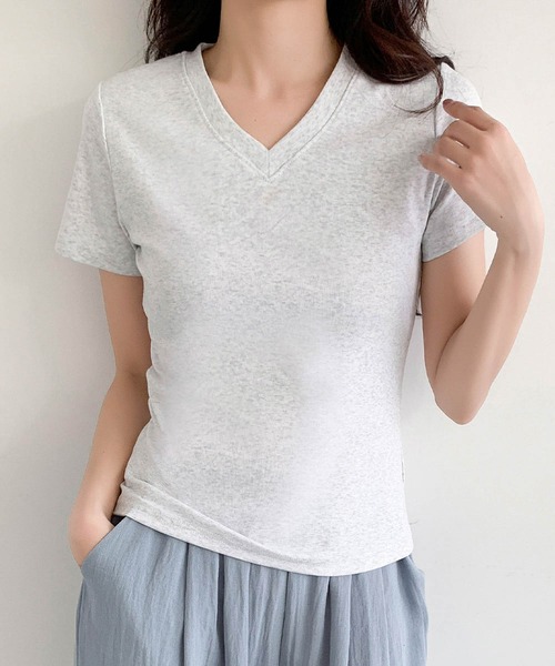 LOWO(ロワ)の「【M~4Lまで豊富なサイズ展開】コットン混Vネックショート丈Tシャツカットソー 大きいサイズ(Tシャツ/カットソー・レディース・ブラック/ライトグレー/ホワイト/ネイビー・4L/3L/2L/L/M)」の22枚目の写真