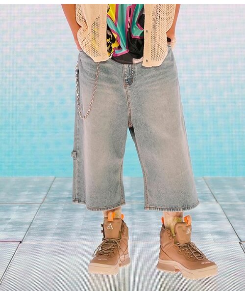 youthbath(ユースバース)の「BULKY WIDE DENIM SHORT_LIGHT BLUE(デニムパンツ・レディース・その他・LARGE/SMALL)」の1枚目の写真