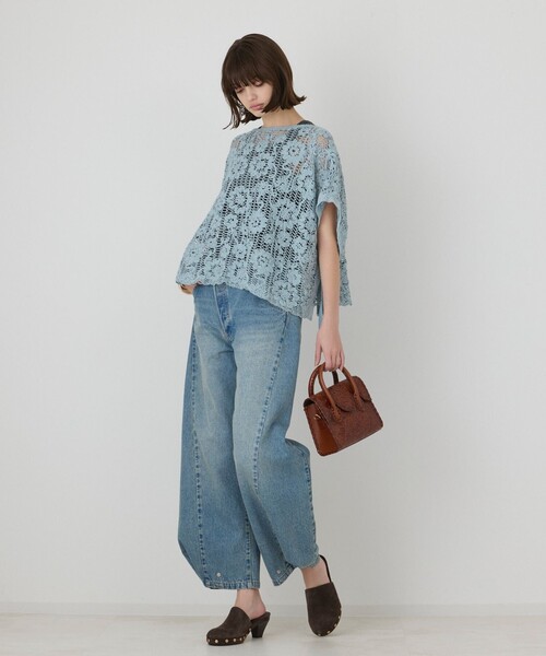 GRACE CONTINENTAL(グレースコンチネンタル)の「メッシュエンブロイダリーポンチョトップ(その他トップス・レディース・キナリ/サックスブルー・36)」の12枚目の写真