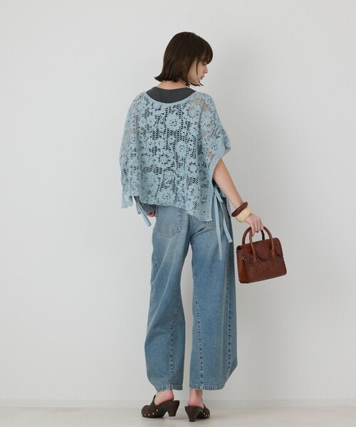 GRACE CONTINENTAL(グレースコンチネンタル)の「メッシュエンブロイダリーポンチョトップ(その他トップス・レディース・キナリ/サックスブルー・36)」の16枚目の写真