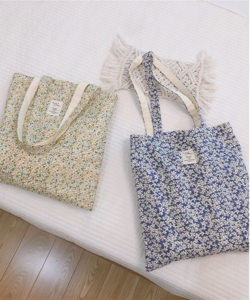 ammy.(エイミードット)の「【 ammy. / エイミードット 】 小花柄 トートバッグ(ショルダーバッグ・レディース・ブルー/ライトブルー/オレンジ/イエロー・FREE)」の17枚目の写真