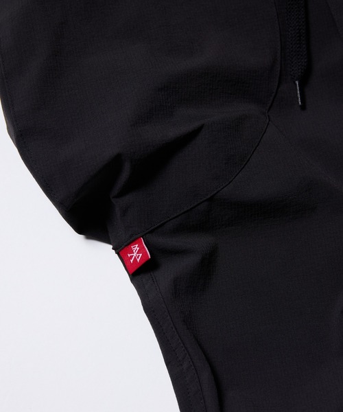 VIRGOwearworks(ヴァルゴウェアワークス)の「GRAPPING RIDE CARGO PANTS(カーゴパンツ・メンズ・ブラック・2/3/4)」の5枚目の写真