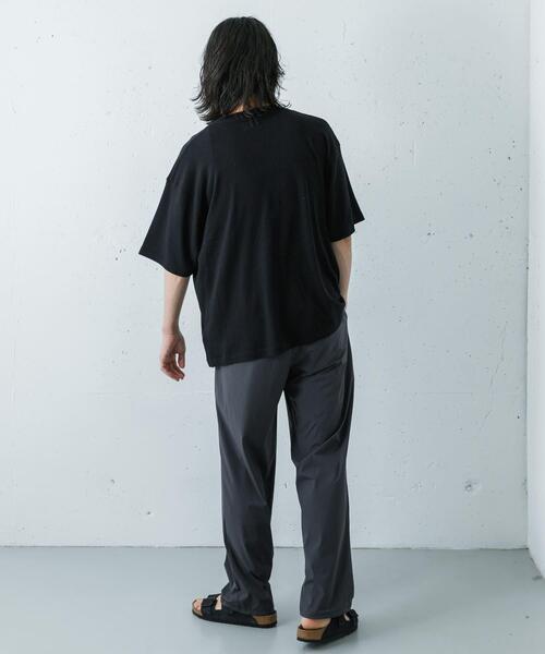 URBAN RESEARCH(アーバンリサーチ)の「『撥水/接触冷感』『UR TECH MoLight』PACKABLE PANTS(その他パンツ・メンズ・チャコールグレー/ブラック・MEDIUM/LARGE)」の8枚目の写真