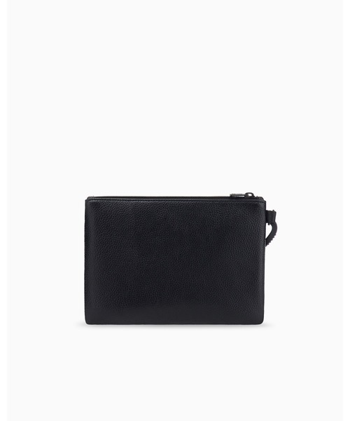 EMPORIO ARMANI EA7(エンポリオアルマーニイーエーセブン)の「<オンライン限定>【エンポリオ アルマーニ EA7】シボ加工 ロゴエンボス リストストラップ付き クラッチバック ポーチ(クラッチバッグ・レディース・ブラック・FREE)」の4枚目の写真