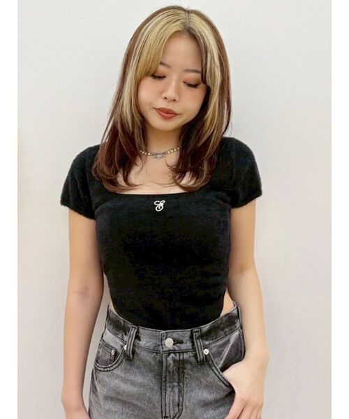 EVRIS(エヴリス)の「Eモチーフミニシャギーニットボディースーツ(ニット/セーター・レディース・ブラック/ホワイト/ブルー・FREE)」の20枚目の写真