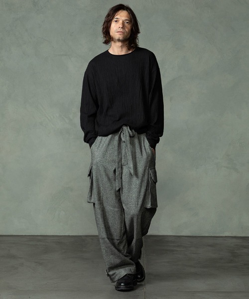 EGO TRIPPING(エゴトリッピング)の「mlt5775-GRAIN TEE ロングスリーブTシャツ(666751)(Tシャツ/カットソー・メンズ・グレー/ベージュ/ブラック・46/48)」の17枚目の写真